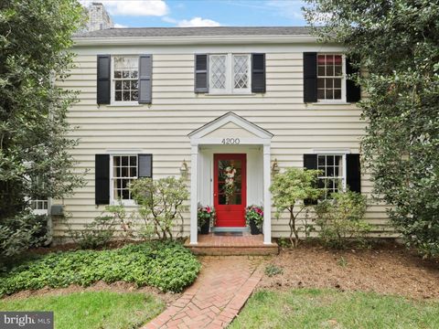 Photo of 4200 Dresden Street, Kensington, MD 20895 (MLS # MDMC2146188) Photo of 4200 Dresden Street, Kensington, MD 20895 (MLS # MDMC2146188)