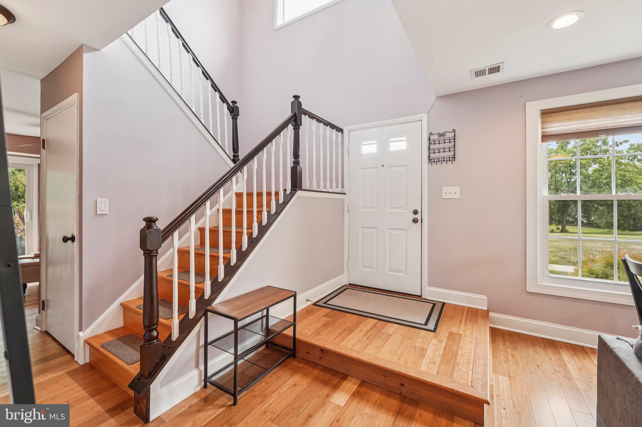 2215 MULBERRY COURT