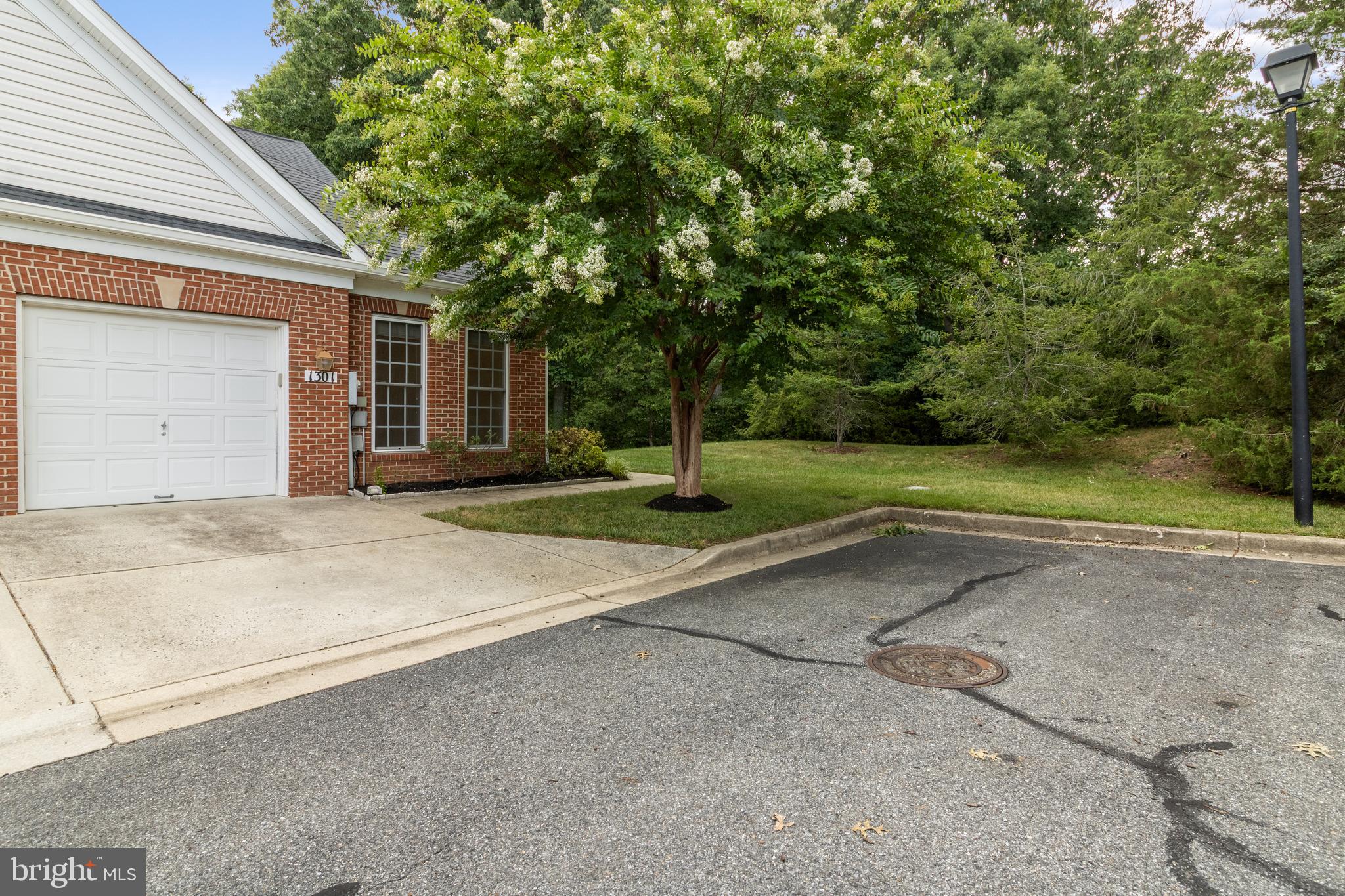 1301 JADE COURT 4