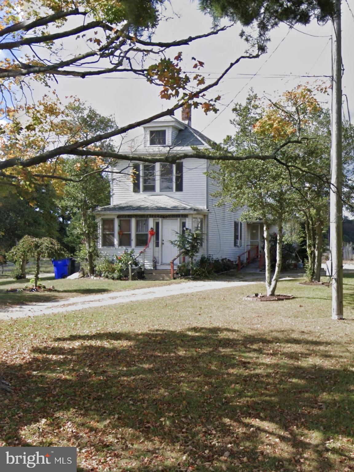 541 OAK ROAD