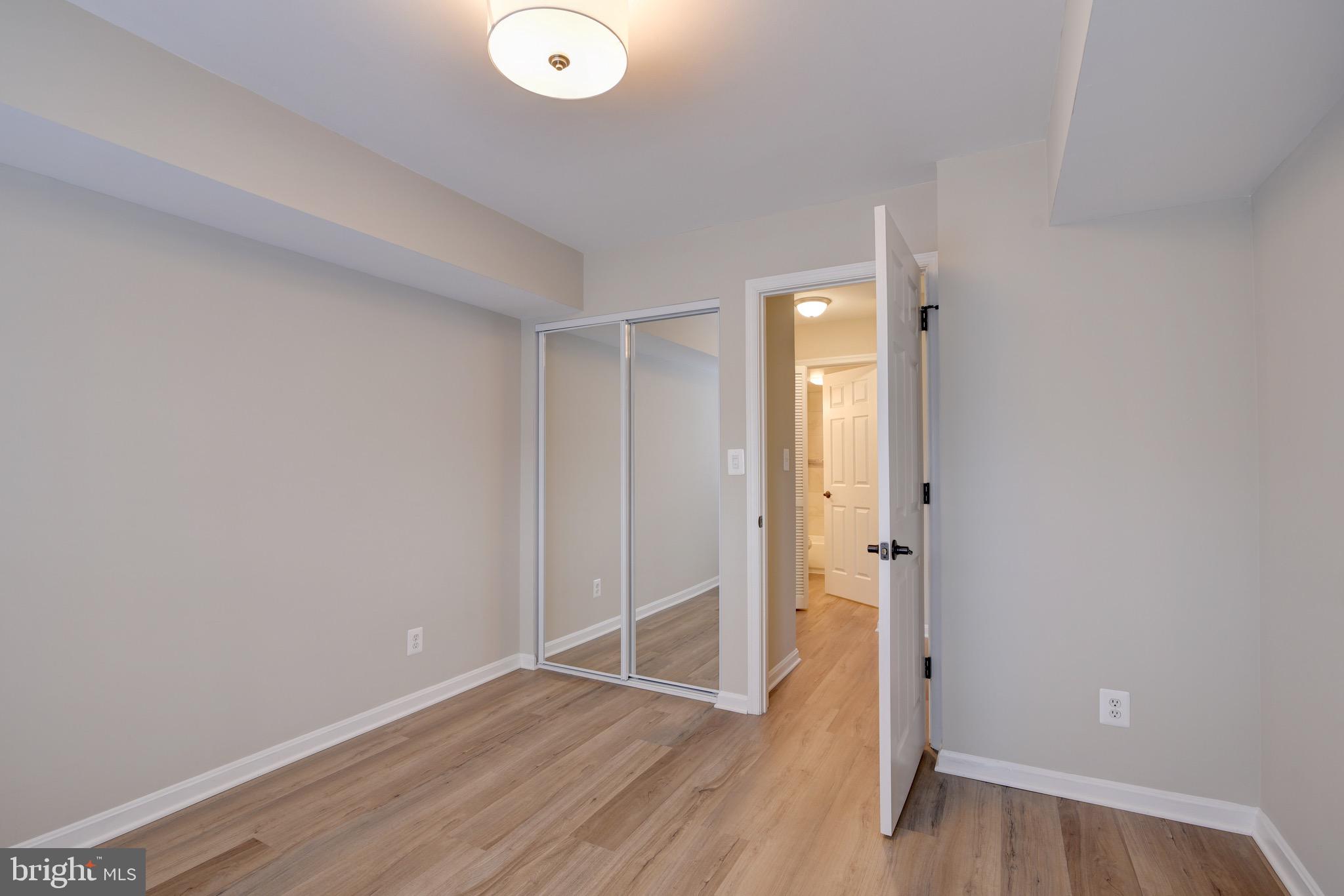 PONDS AT CENTREVILLE - Residential