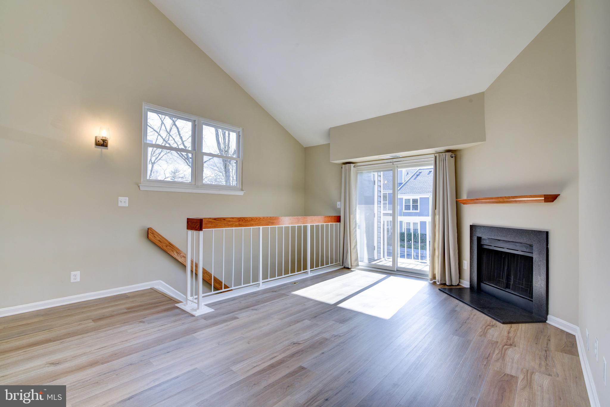 PONDS AT CENTREVILLE - Residential