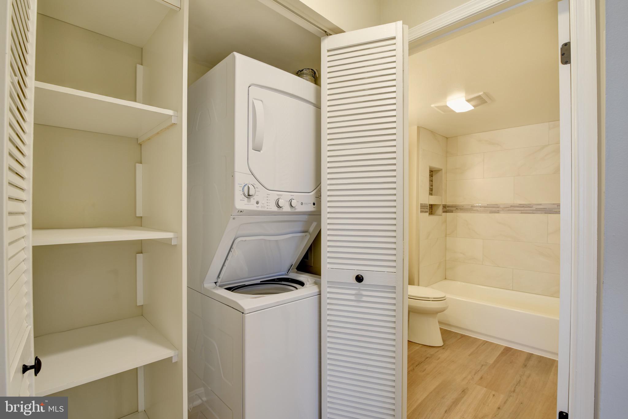 PONDS AT CENTREVILLE - Residential