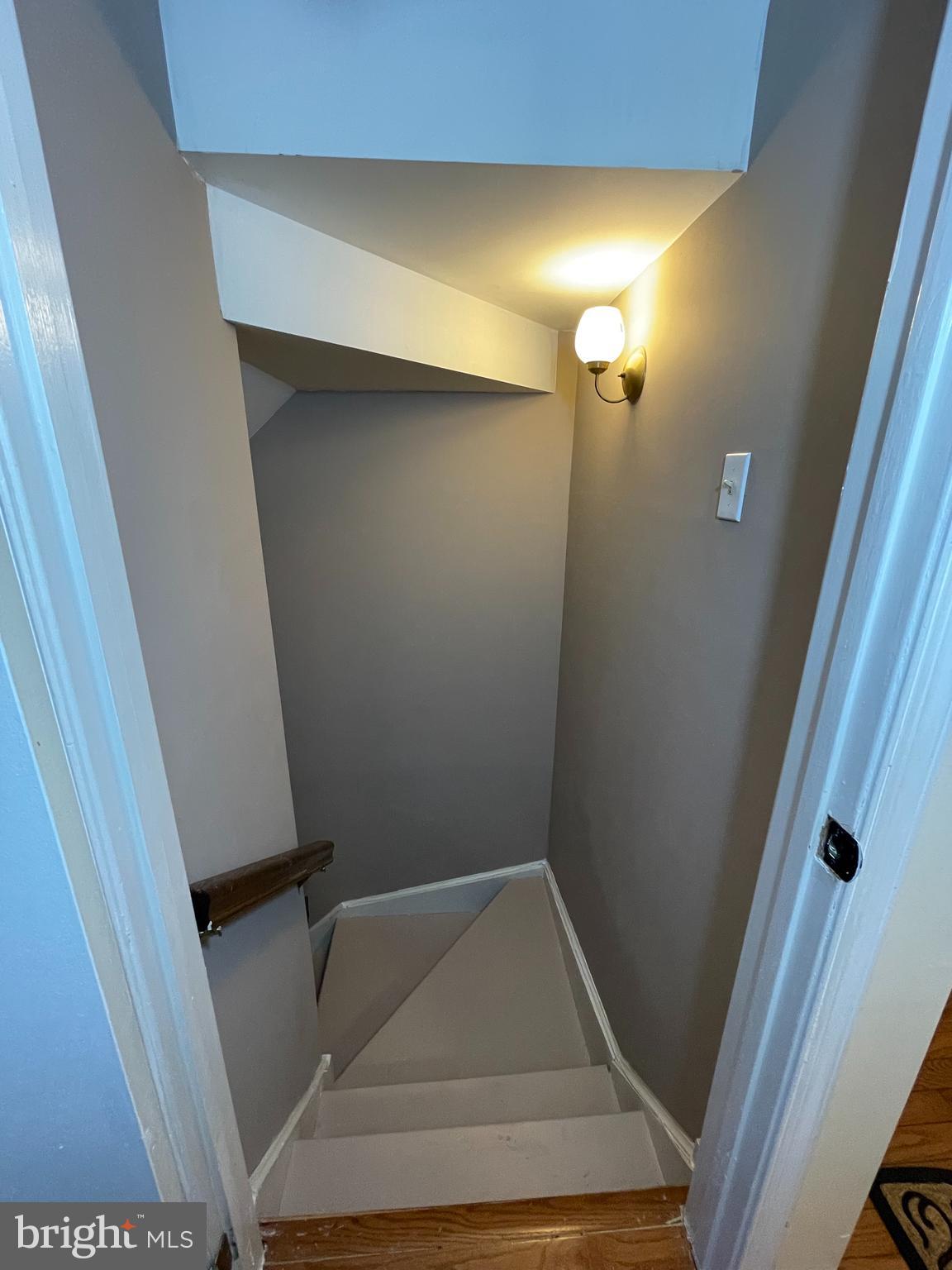 SILVER SPRING CNTRY CLUB - Residential