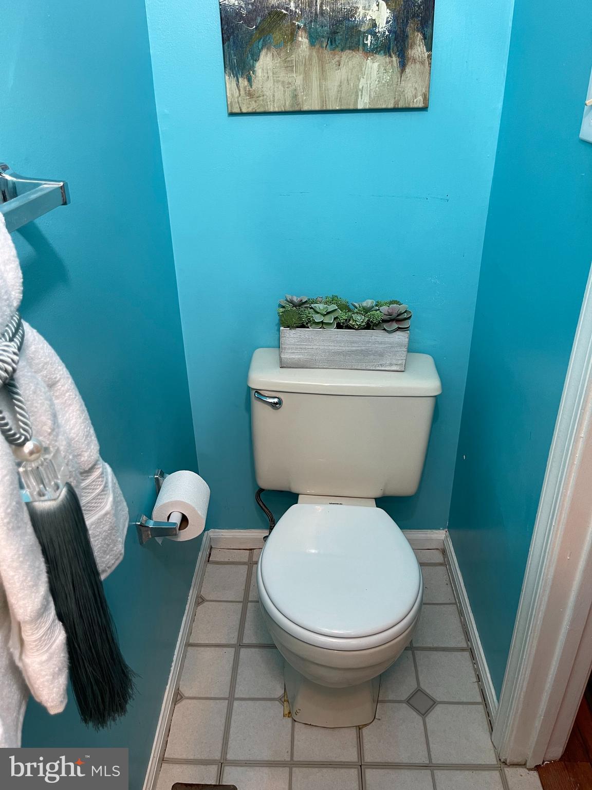 SILVER SPRING CNTRY CLUB - Residential