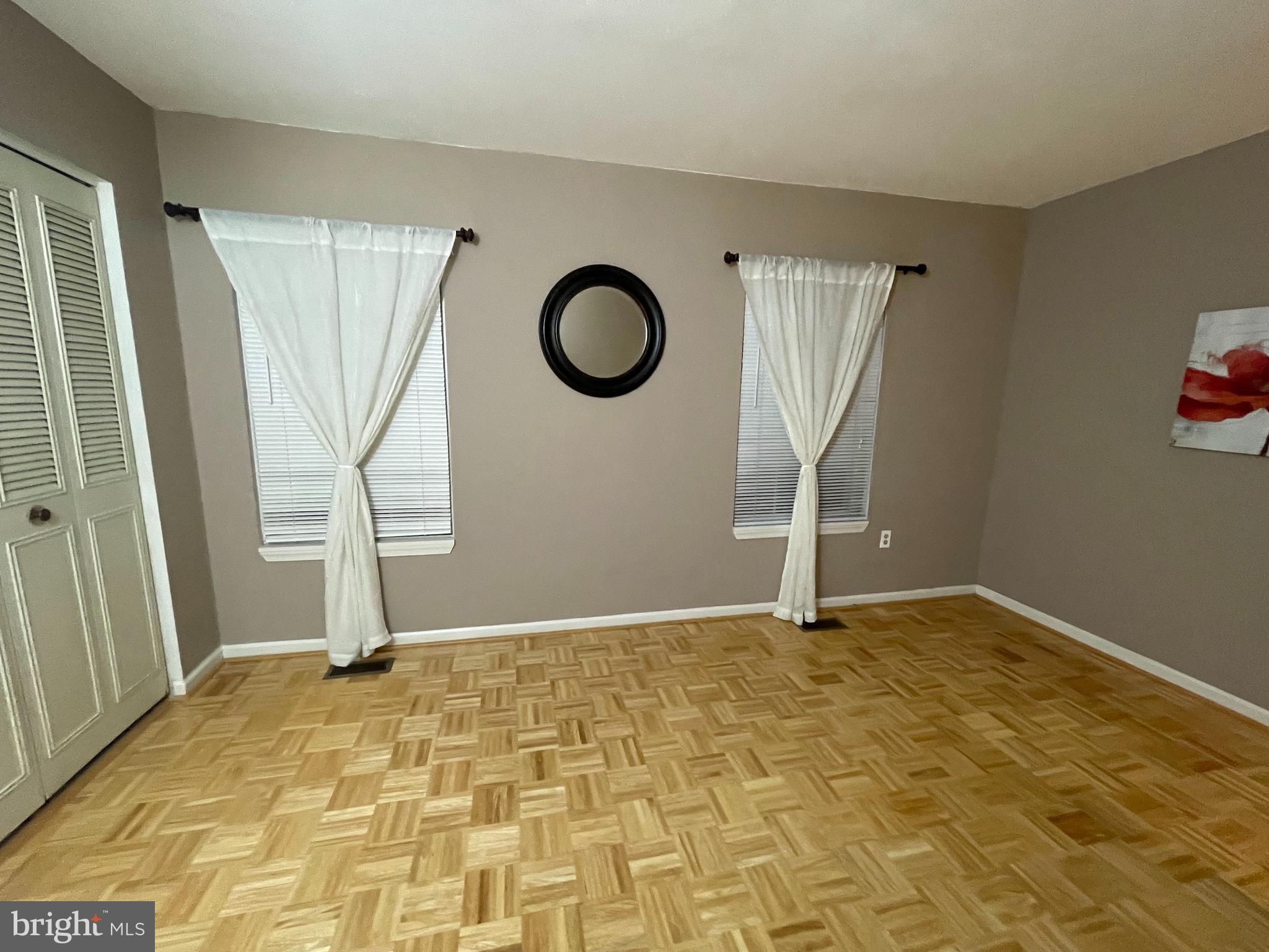 SILVER SPRING CNTRY CLUB - Residential