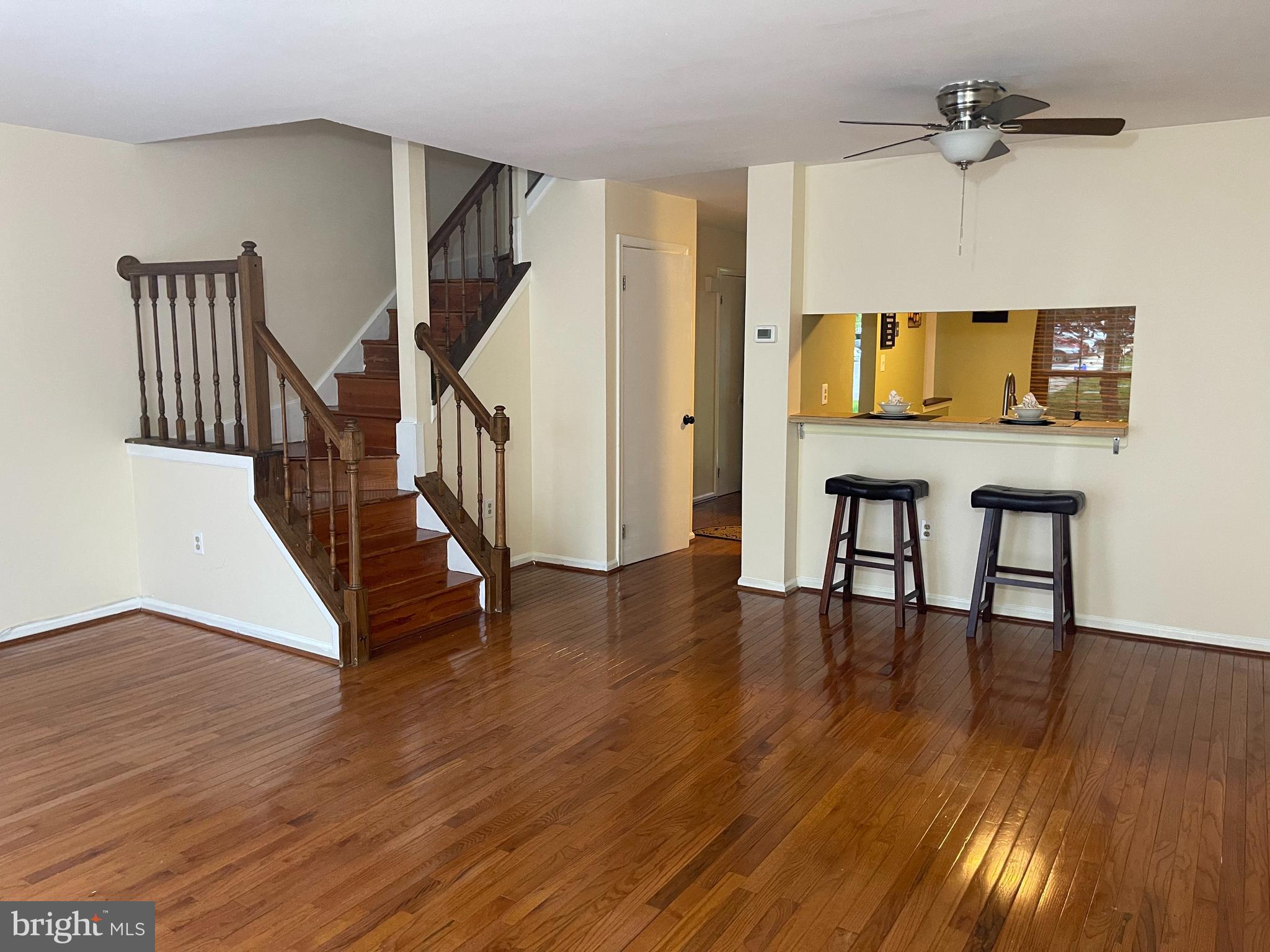 SILVER SPRING CNTRY CLUB - Residential