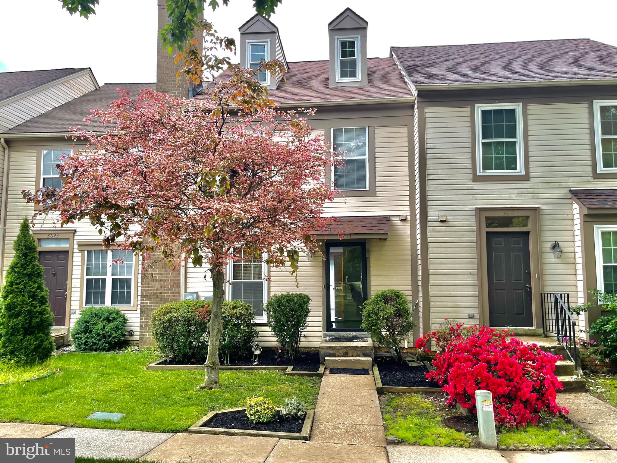 SILVER SPRING CNTRY CLUB - Residential