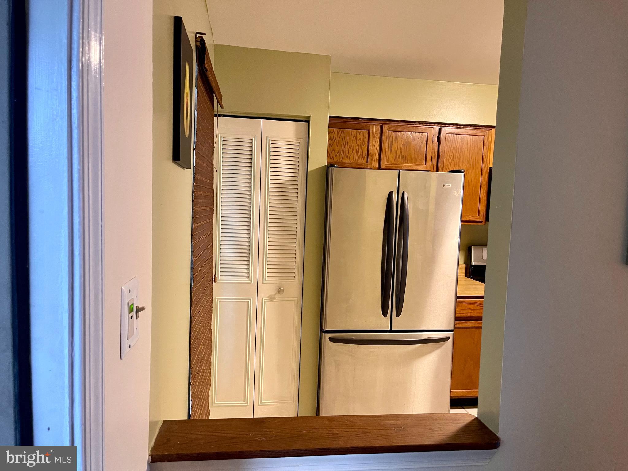 SILVER SPRING CNTRY CLUB - Residential