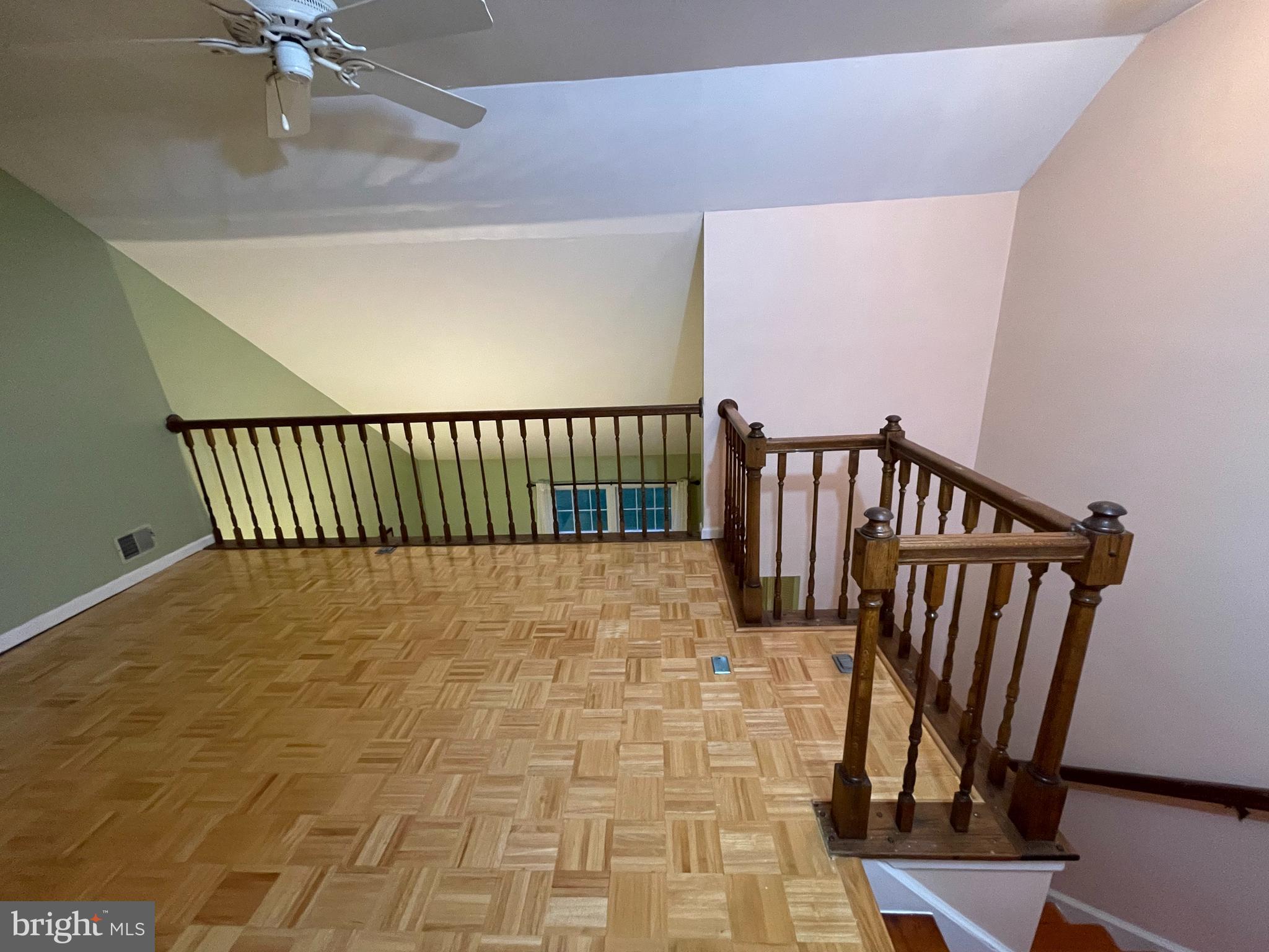 SILVER SPRING CNTRY CLUB - Residential