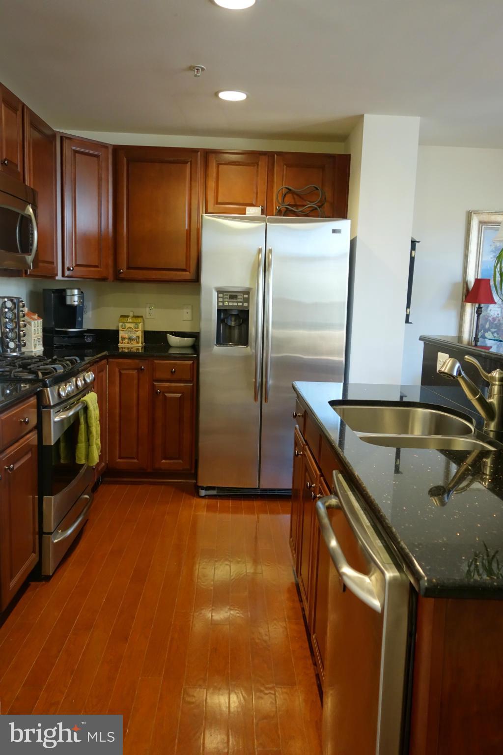 CENTREVILLE CROSSING - Residential