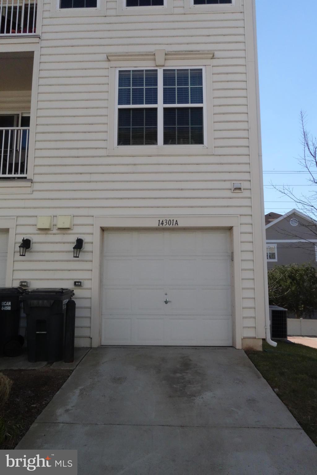 CENTREVILLE CROSSING - Residential