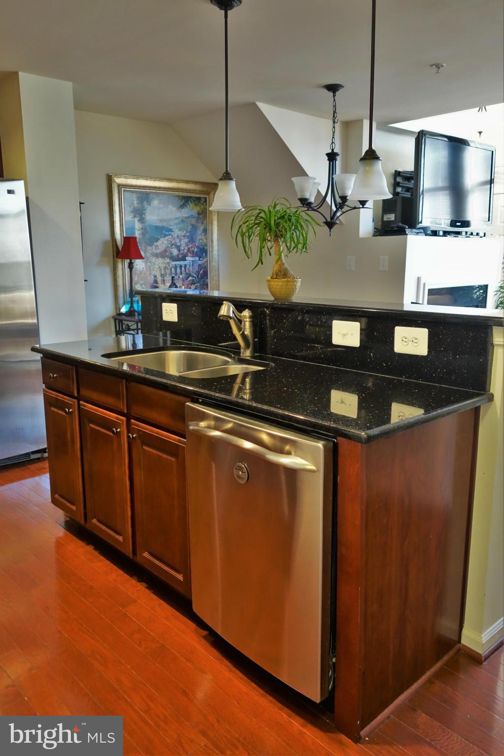 CENTREVILLE CROSSING - Residential