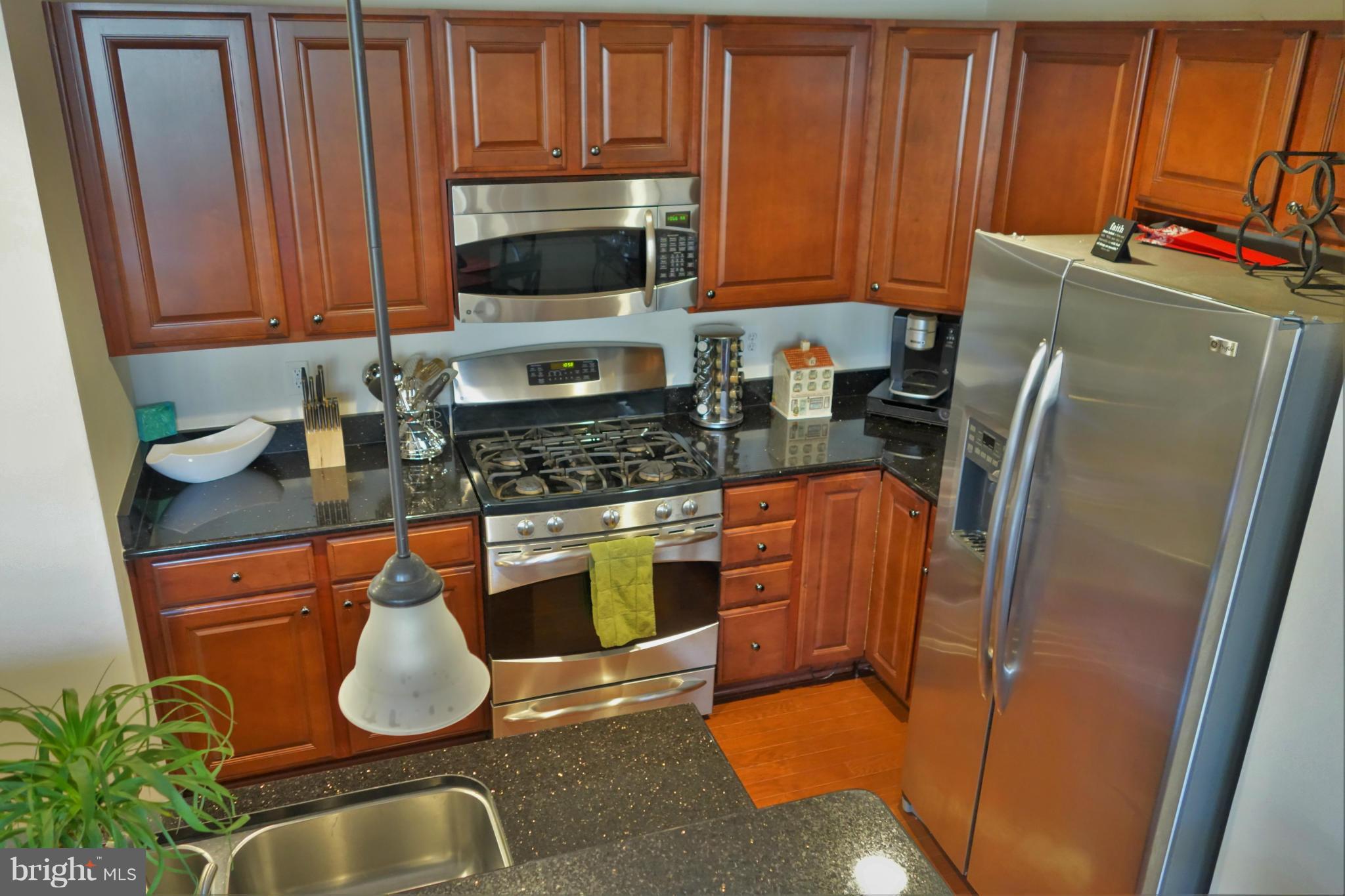 CENTREVILLE CROSSING - Residential