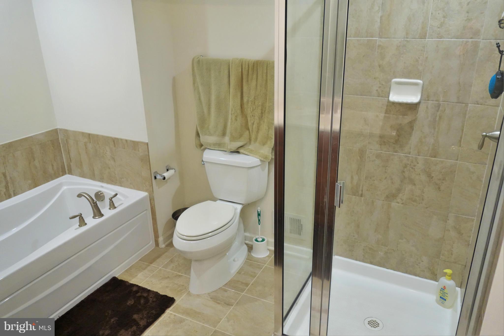 CENTREVILLE CROSSING - Residential