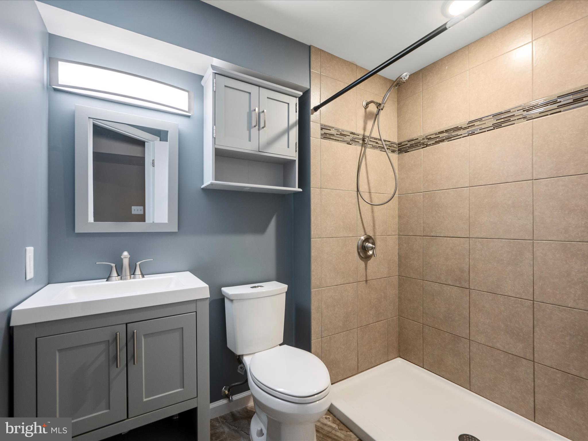 SHERIDAN ESTATES - Residential