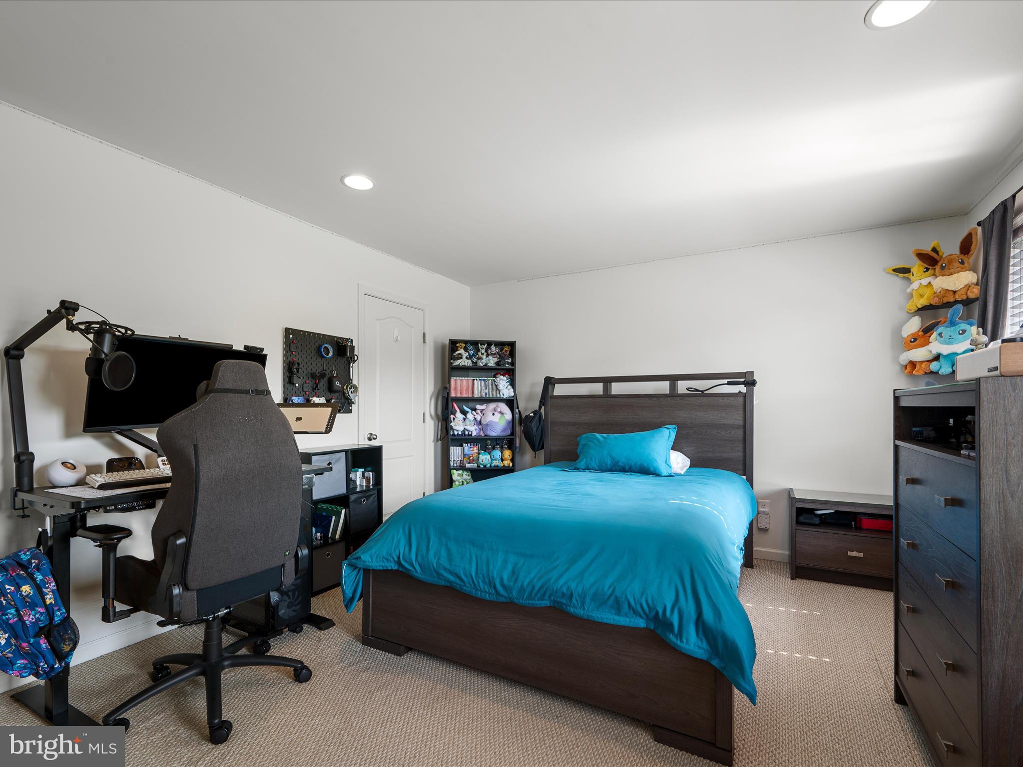 SHERIDAN ESTATES - Residential