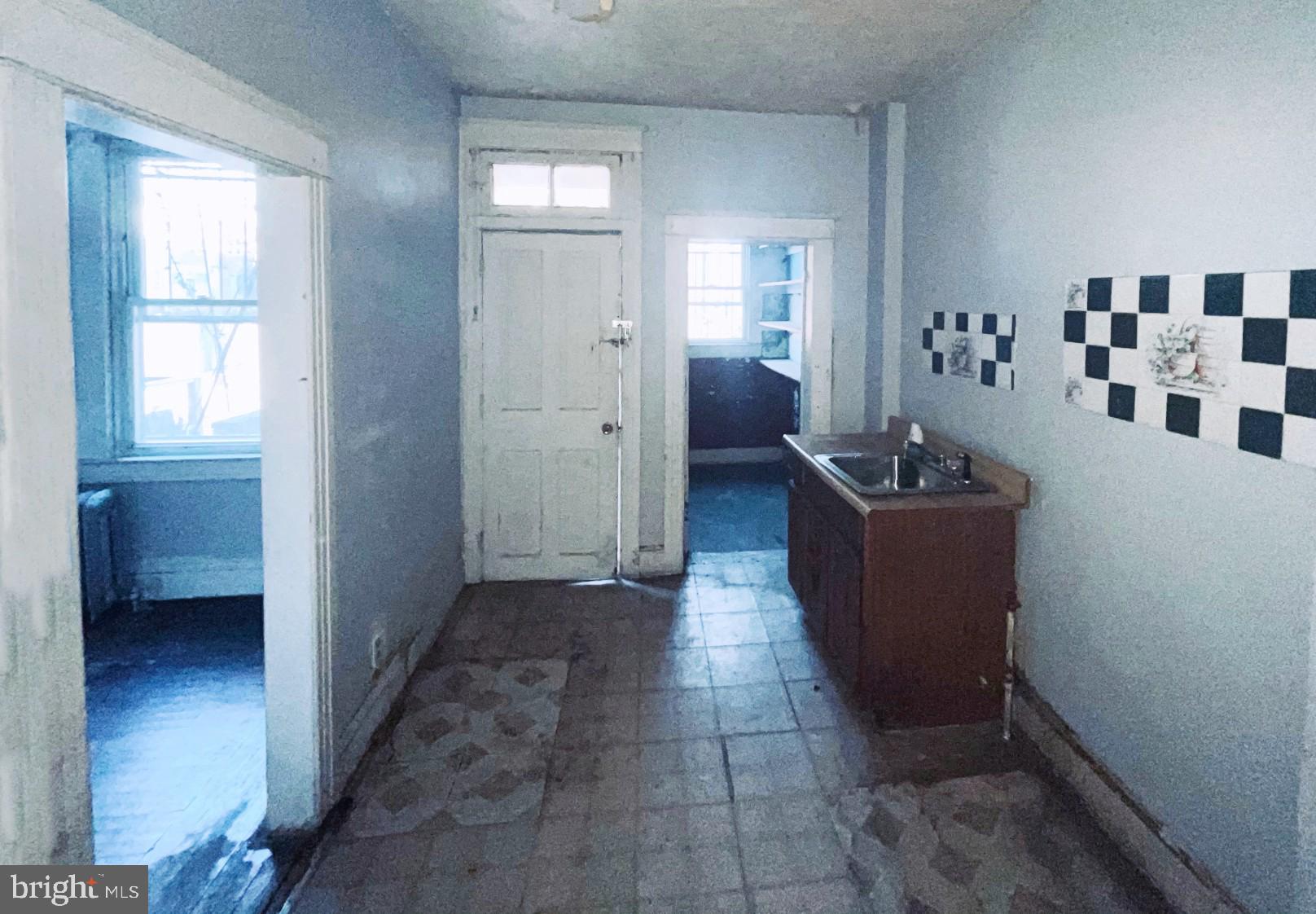 LUCILLE PARK - Residential