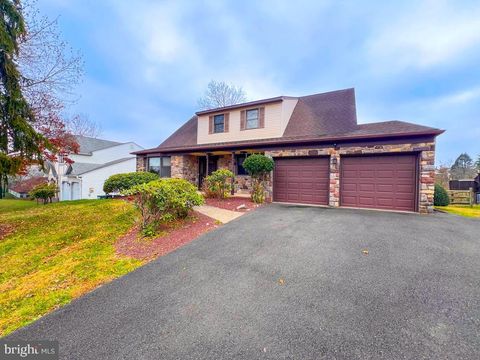 418 FOX HOLLOW DRIVE FEASTERVILLE TREVOSE PA 19053