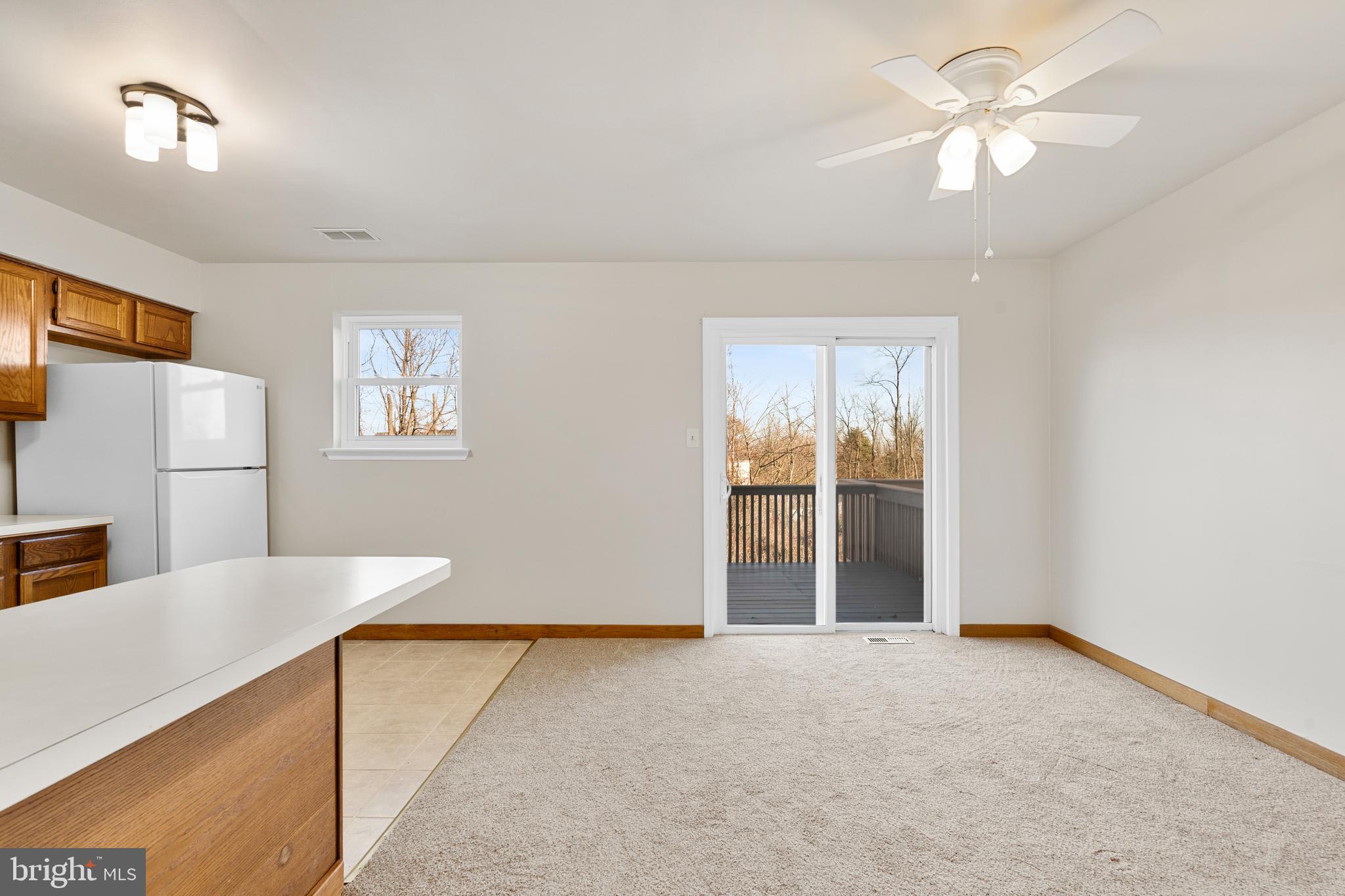 VILLAGE GREEN - Residential