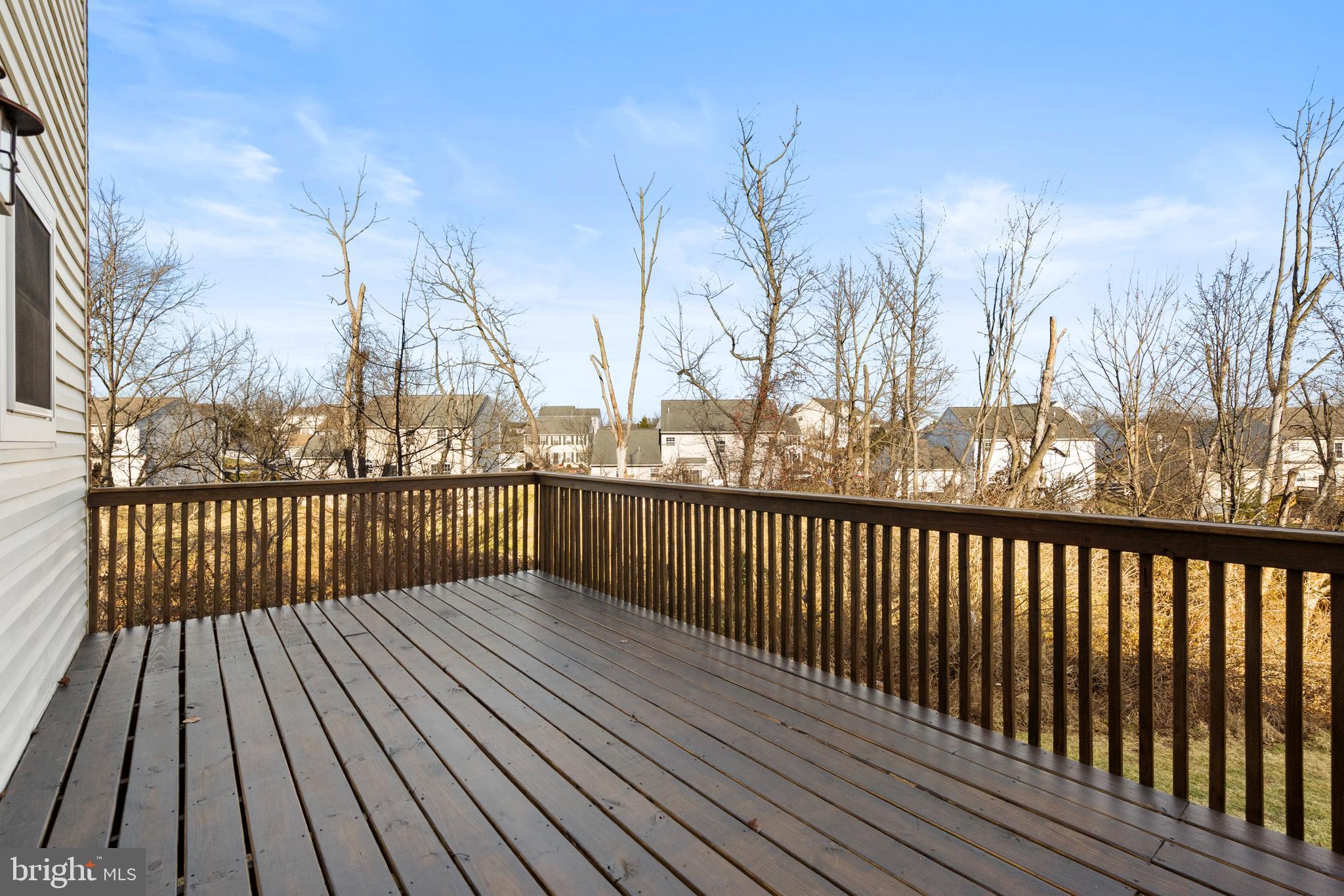 VILLAGE GREEN - Residential