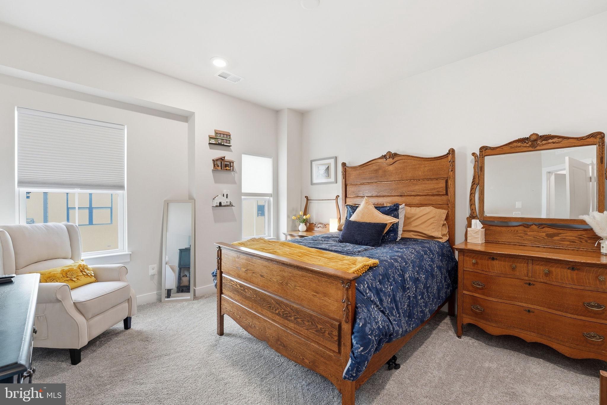 WATERVIEW AT WOODLAND PARK - Residential