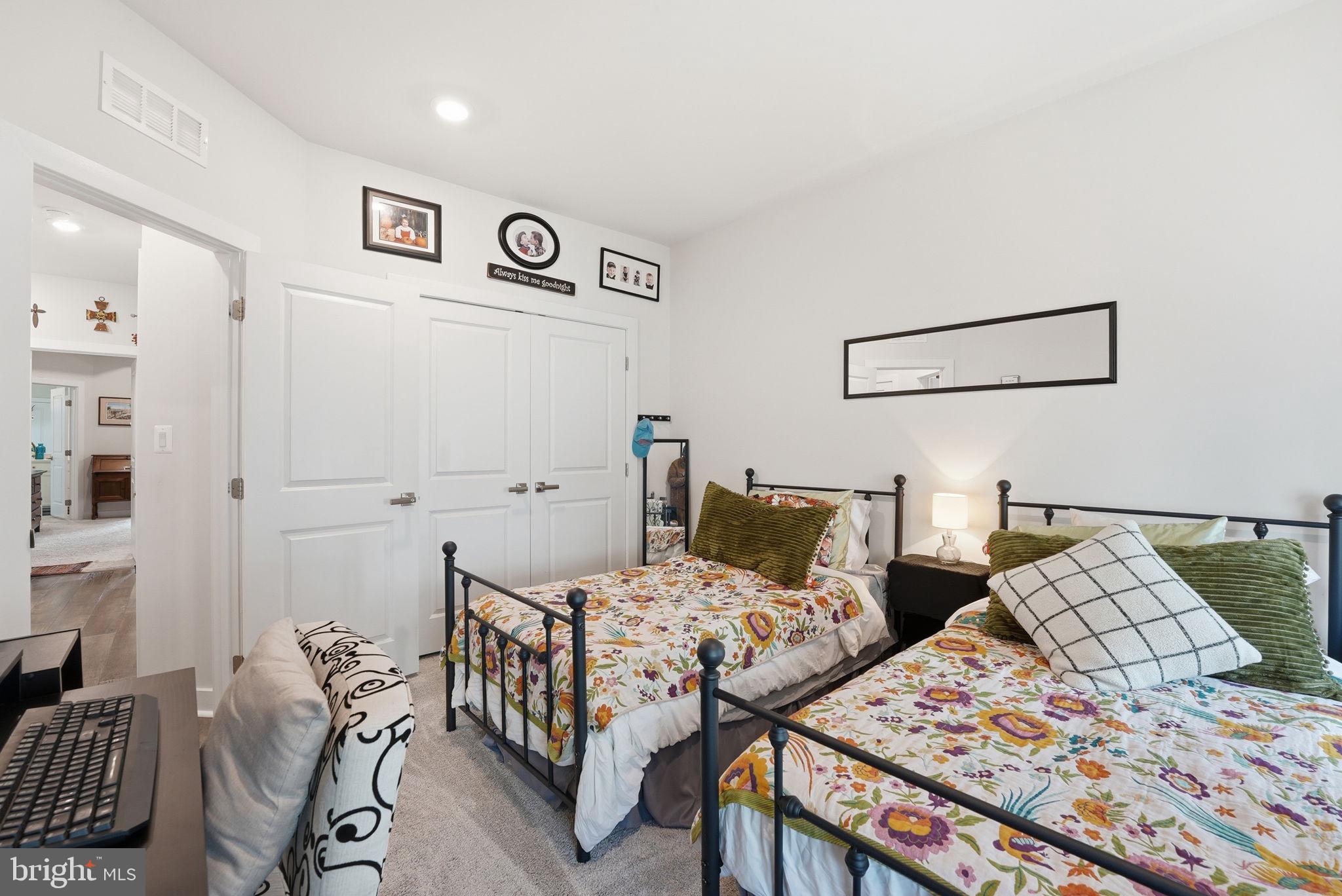 WATERVIEW AT WOODLAND PARK - Residential