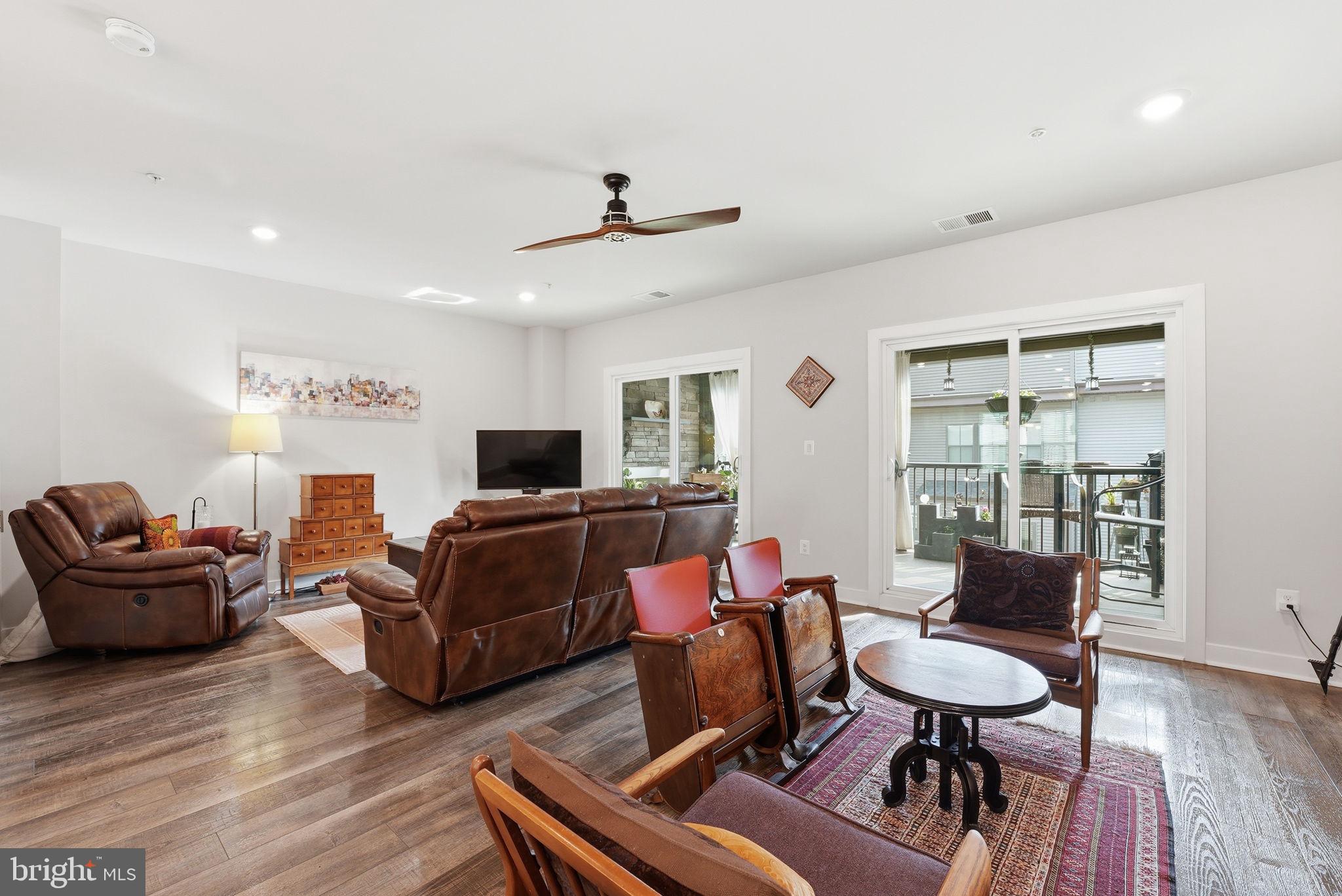 WATERVIEW AT WOODLAND PARK - Residential