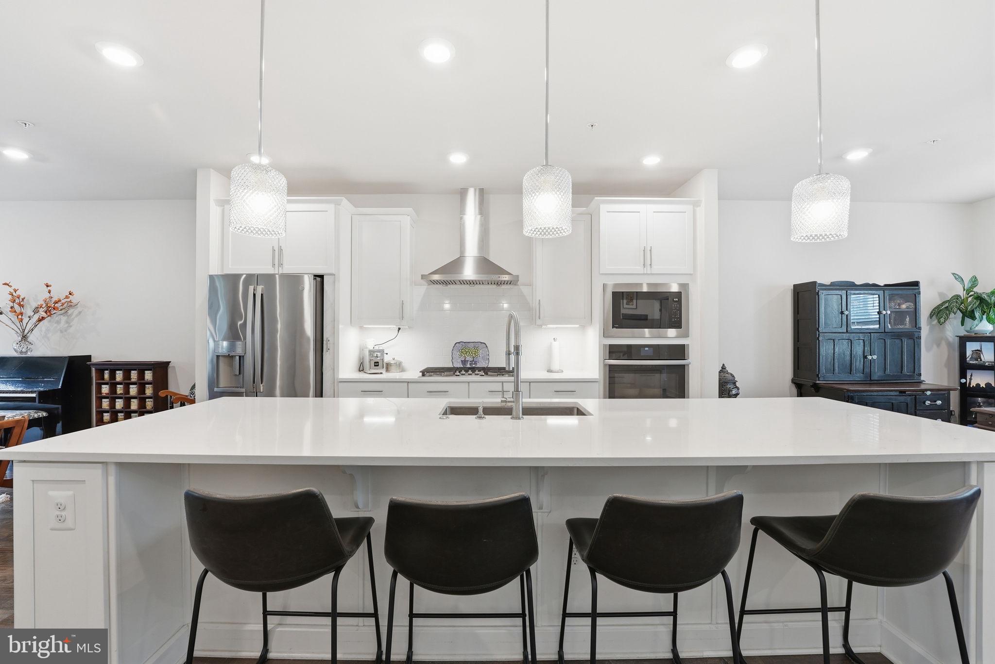 WATERVIEW AT WOODLAND PARK - Residential