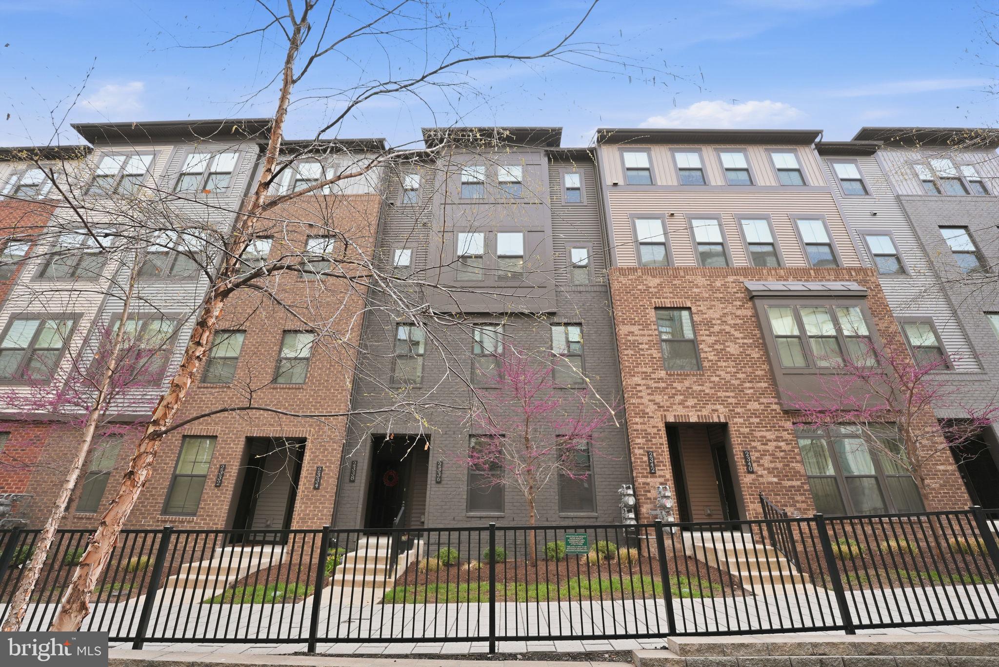 WATERVIEW AT WOODLAND PARK - Residential