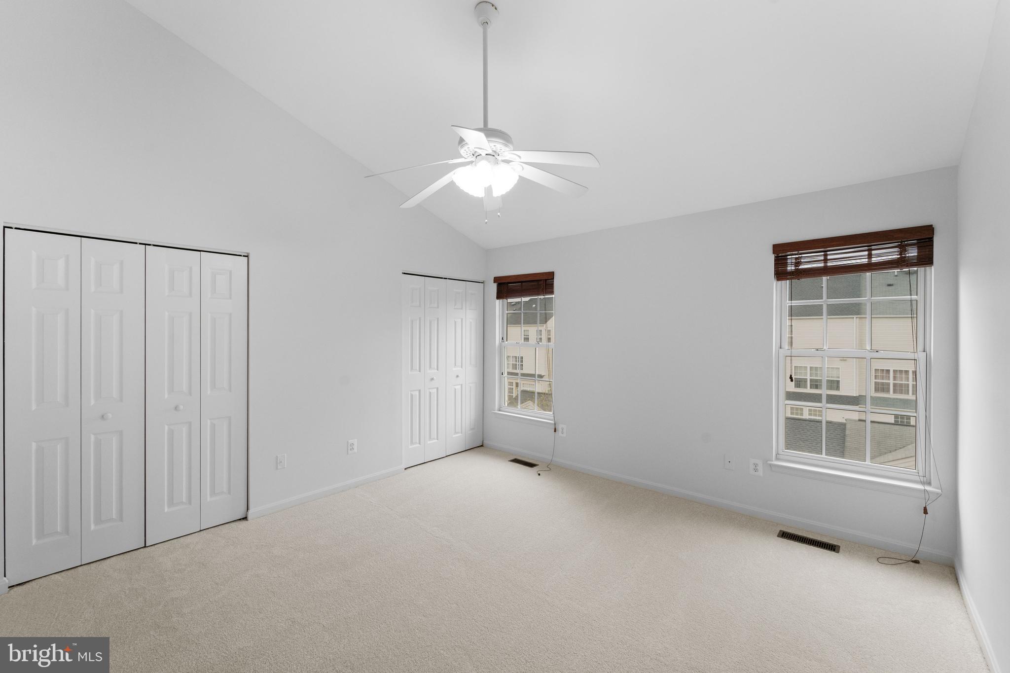 SOUTH RIDING - Residential Lease