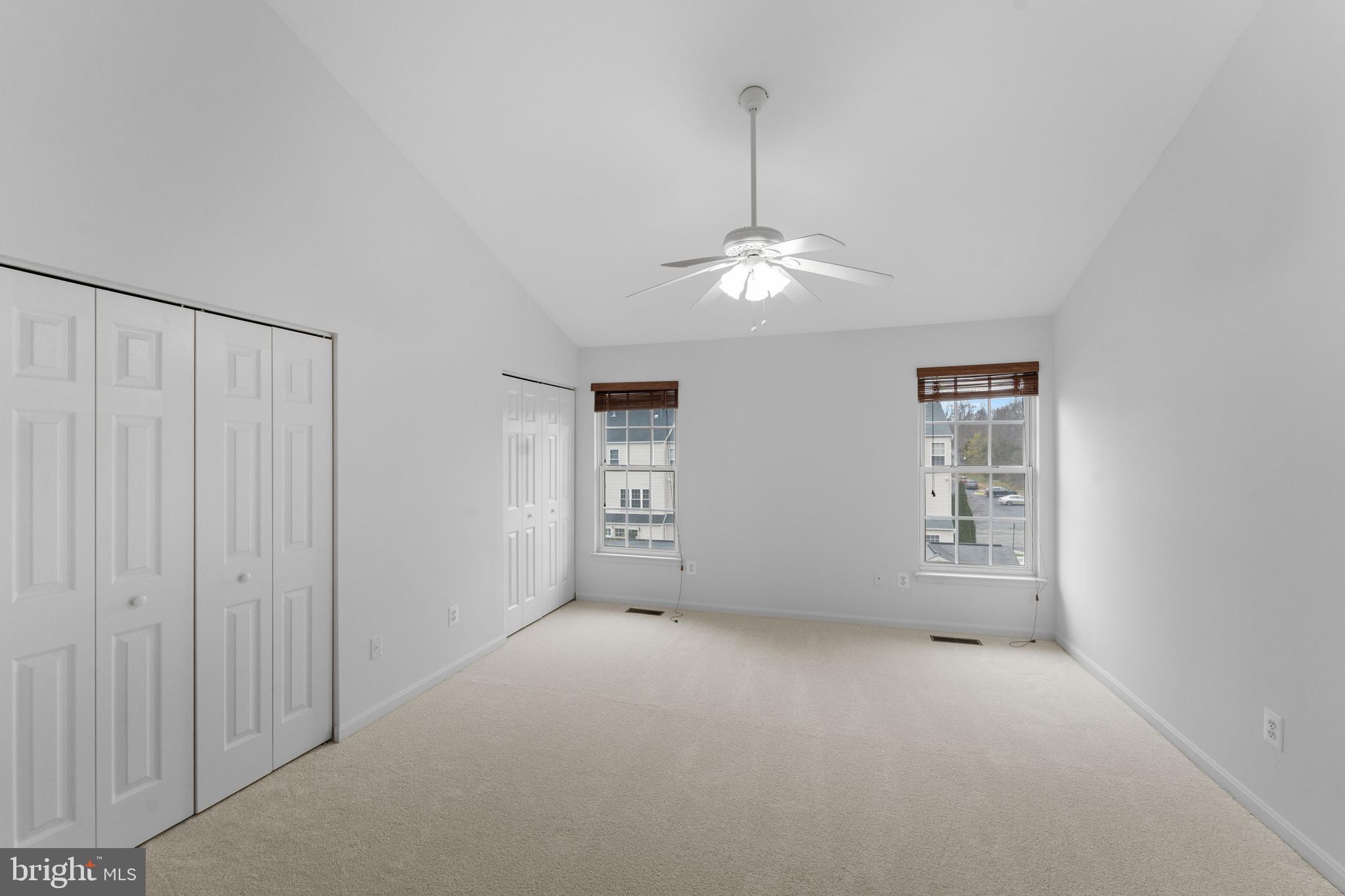 SOUTH RIDING - Residential Lease