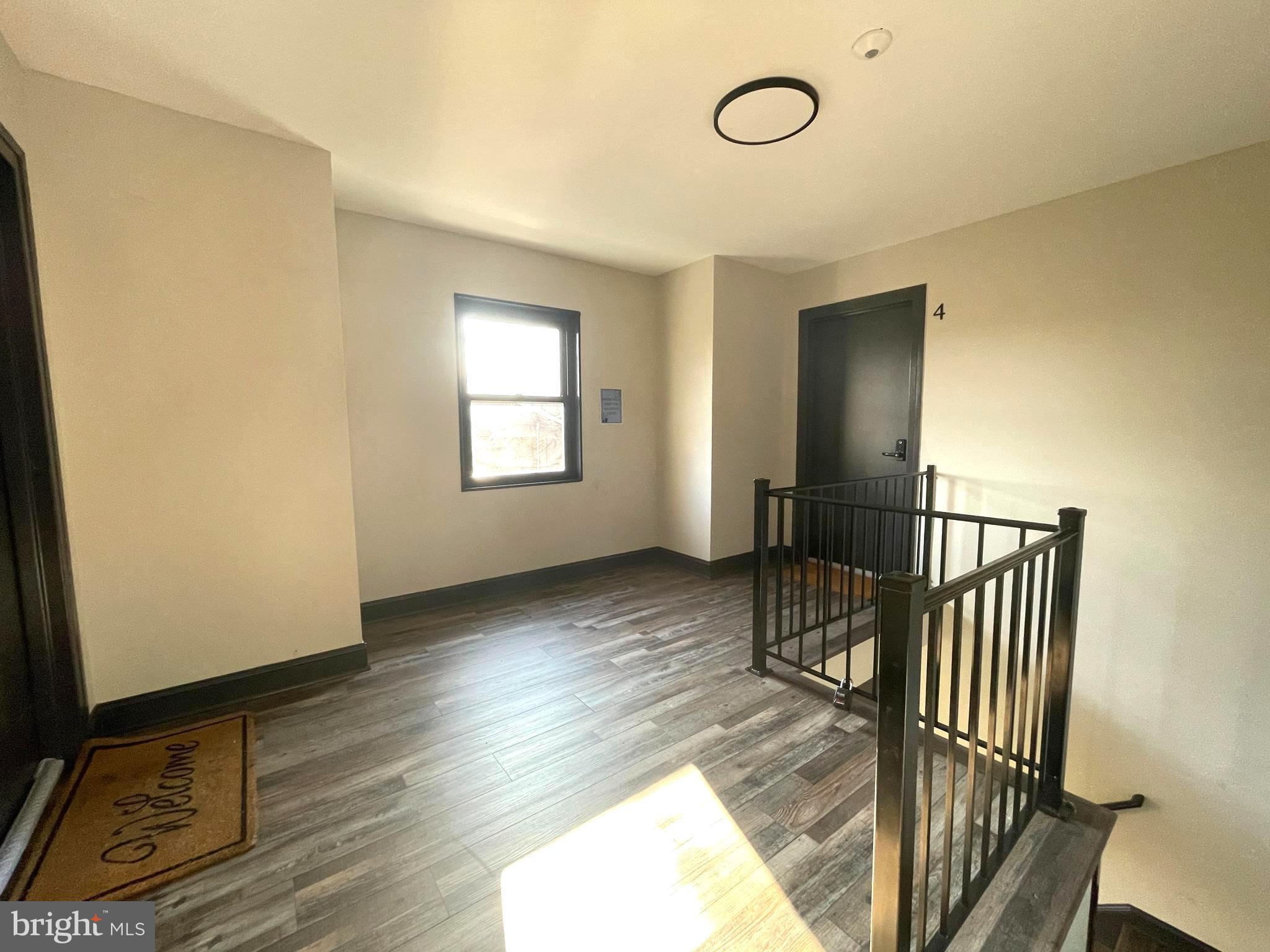 COLLEGE PARK - Residential Lease