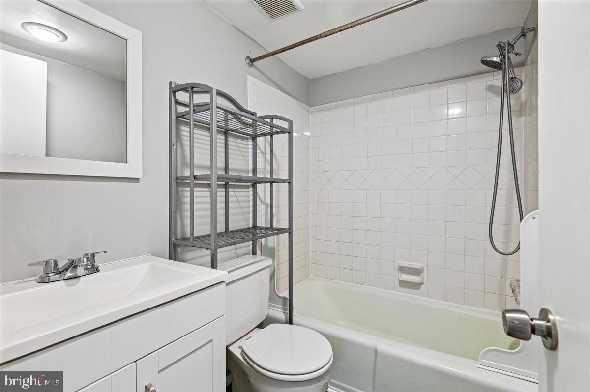 FAIRWINDS OF ANNAPOLIS - Residential