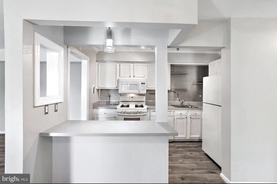 FAIRWINDS OF ANNAPOLIS - Residential