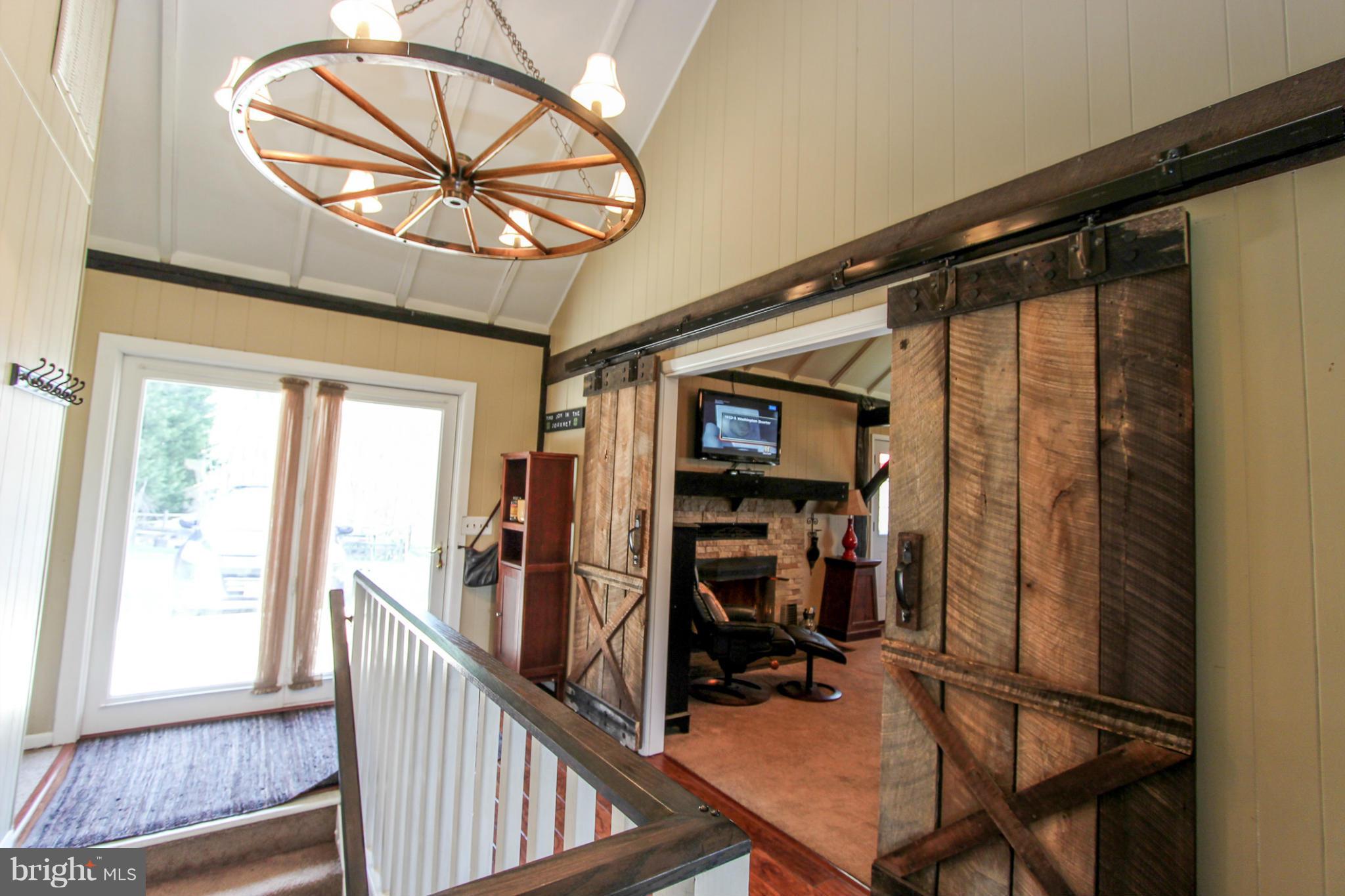 FOREST LAKES - Residential