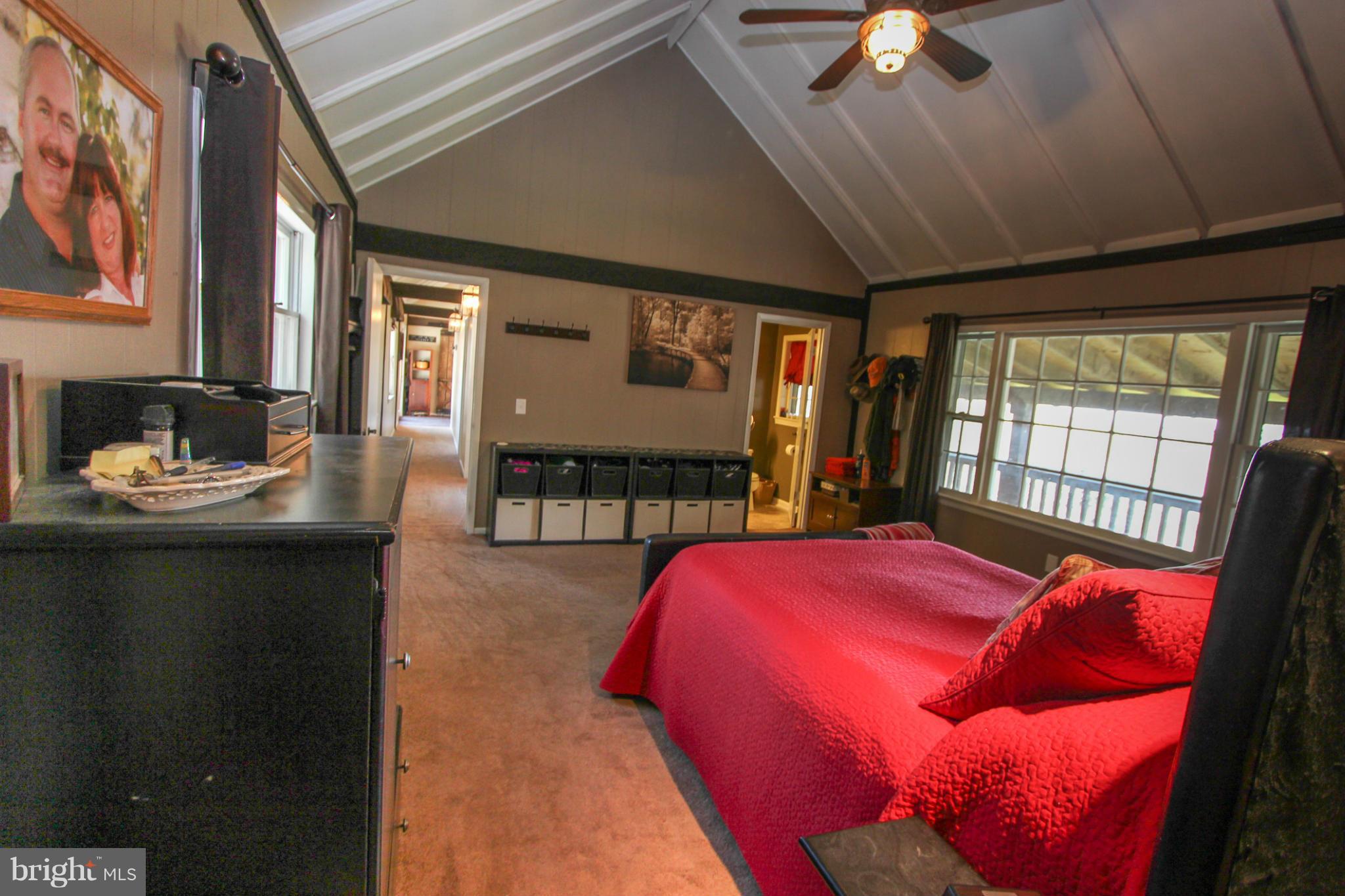 FOREST LAKES - Residential