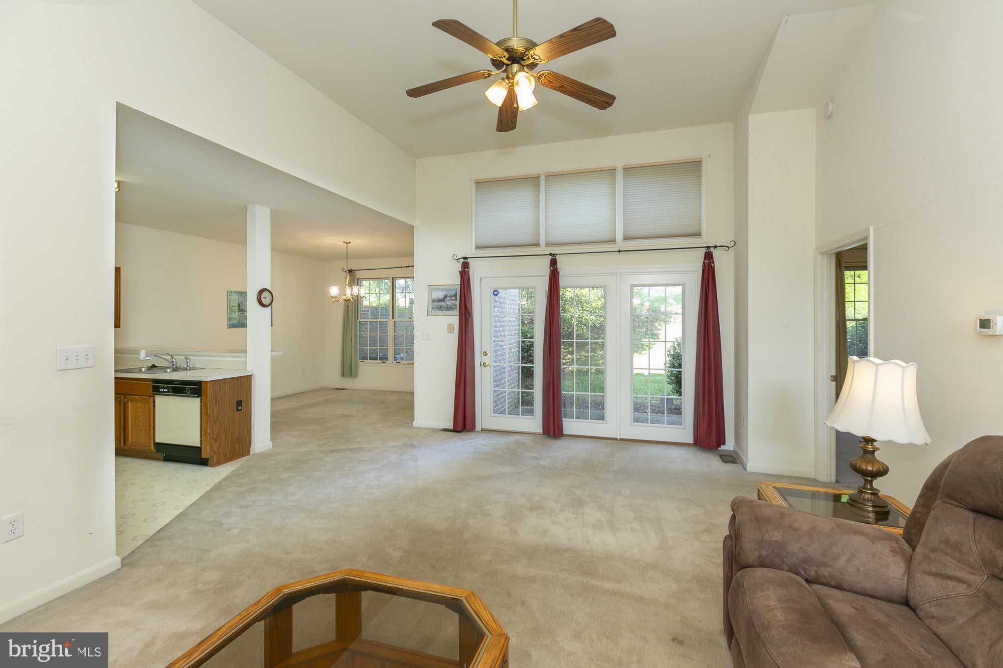 55 RADCLIFF LANE