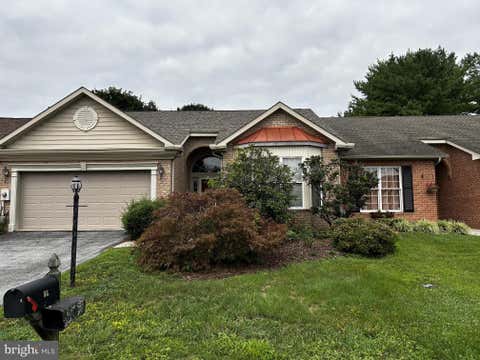 Townhouse For Sale - 55 Radcliff Lane<br/> FALLING WATERS, WV 25419