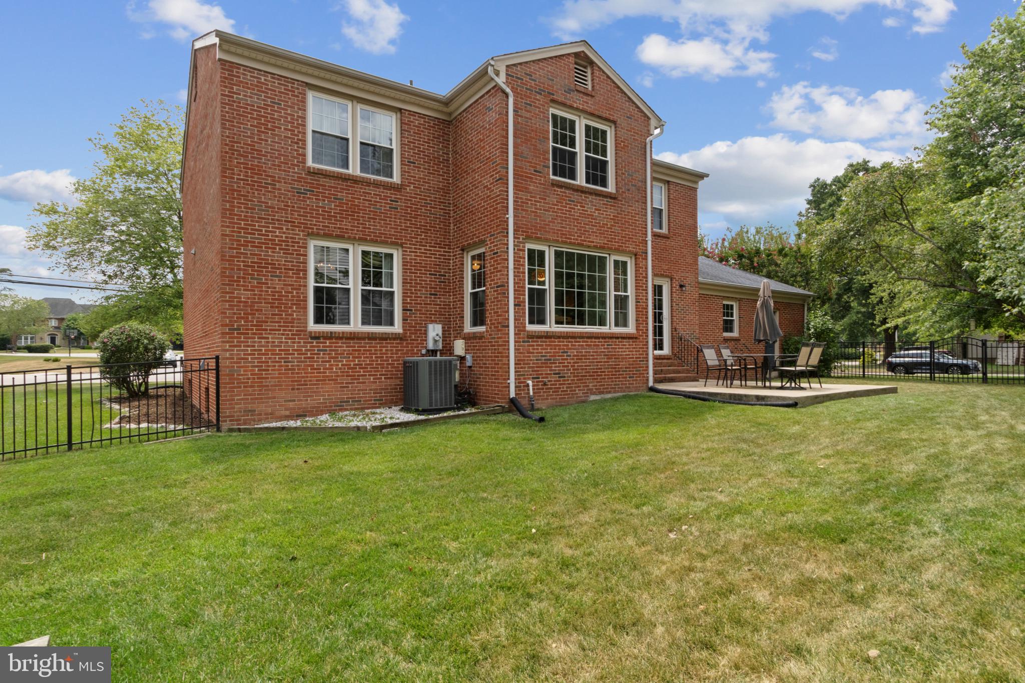 MOUNT VERNON GROVE - Residential