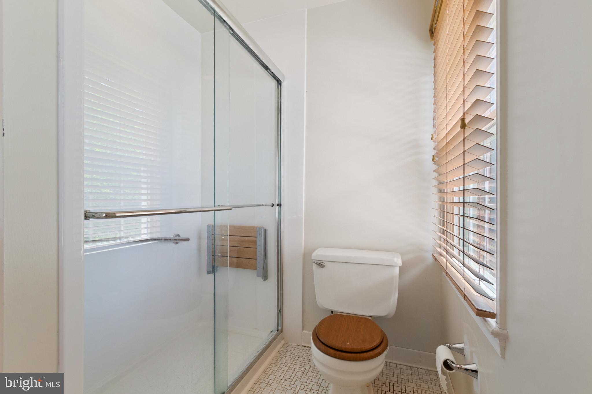 MOUNT VERNON GROVE - Residential