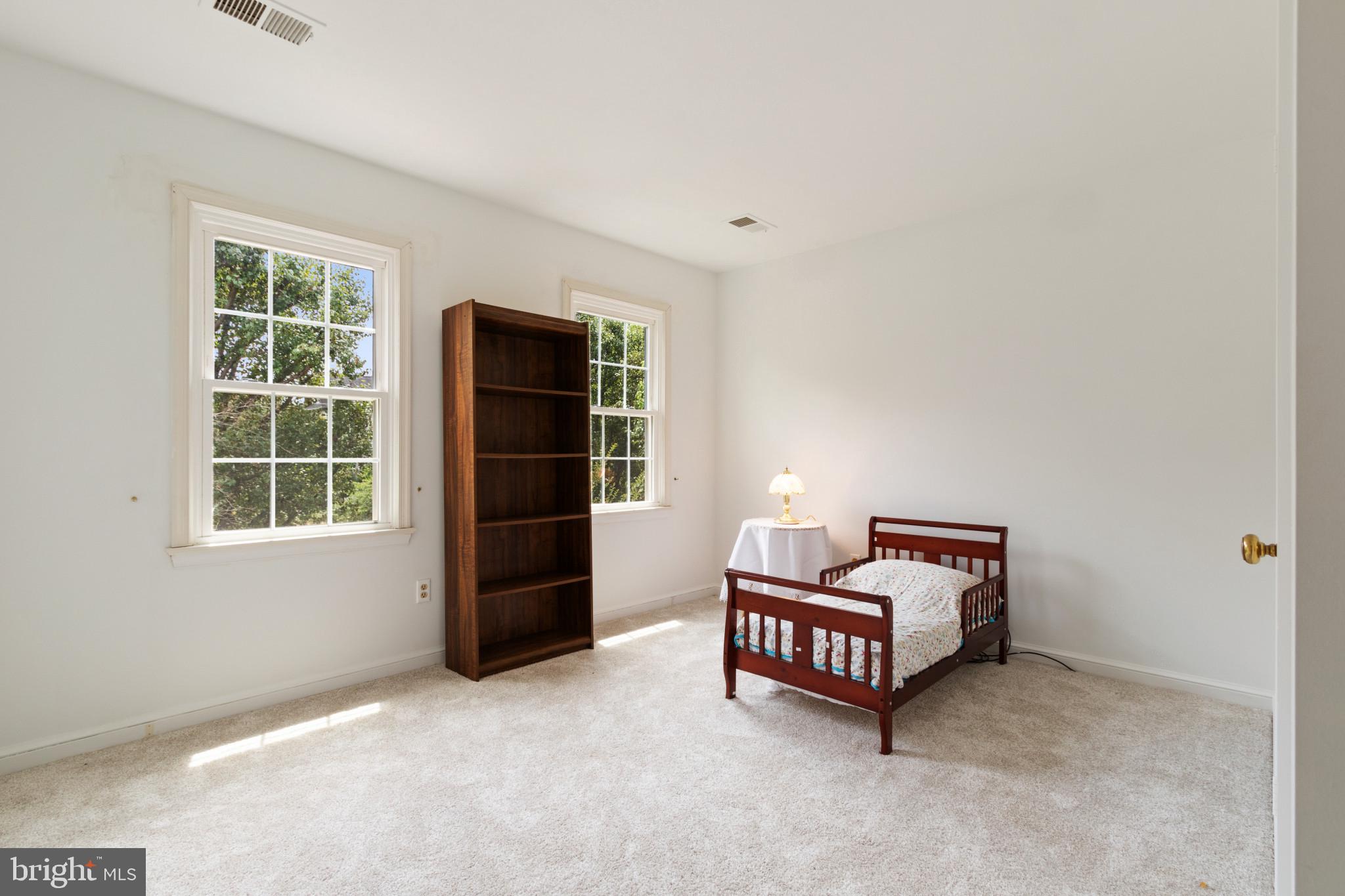 MOUNT VERNON GROVE - Residential