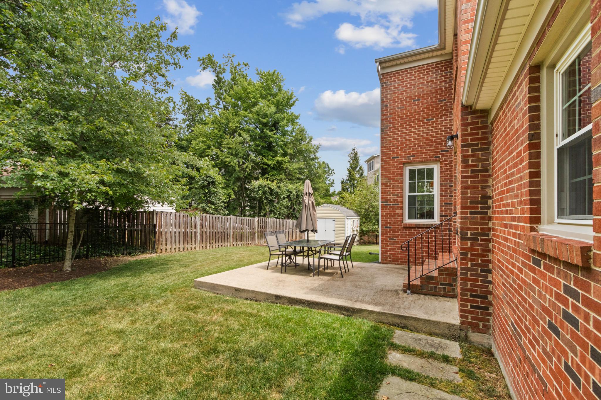 MOUNT VERNON GROVE - Residential