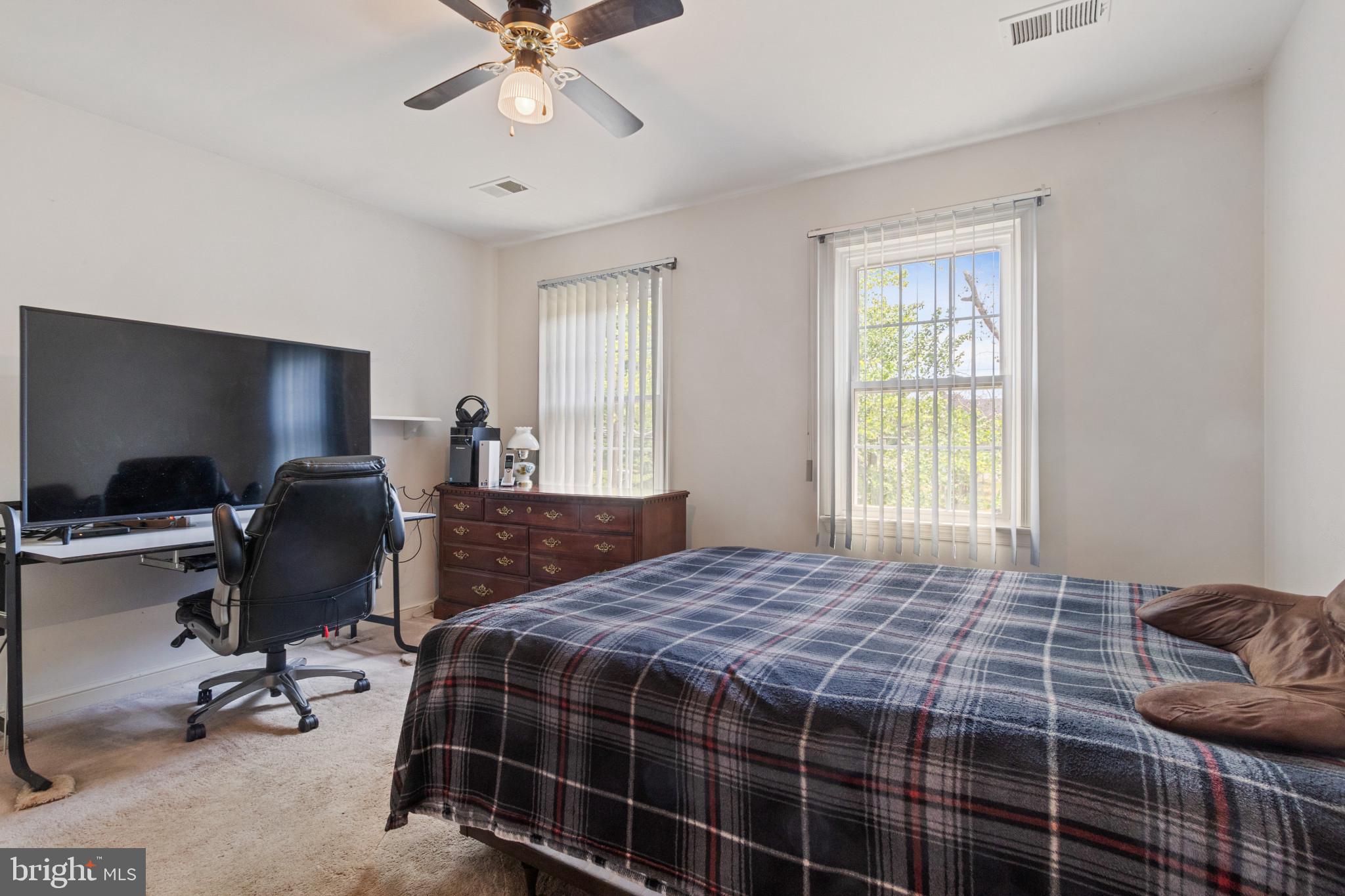 MOUNT VERNON GROVE - Residential