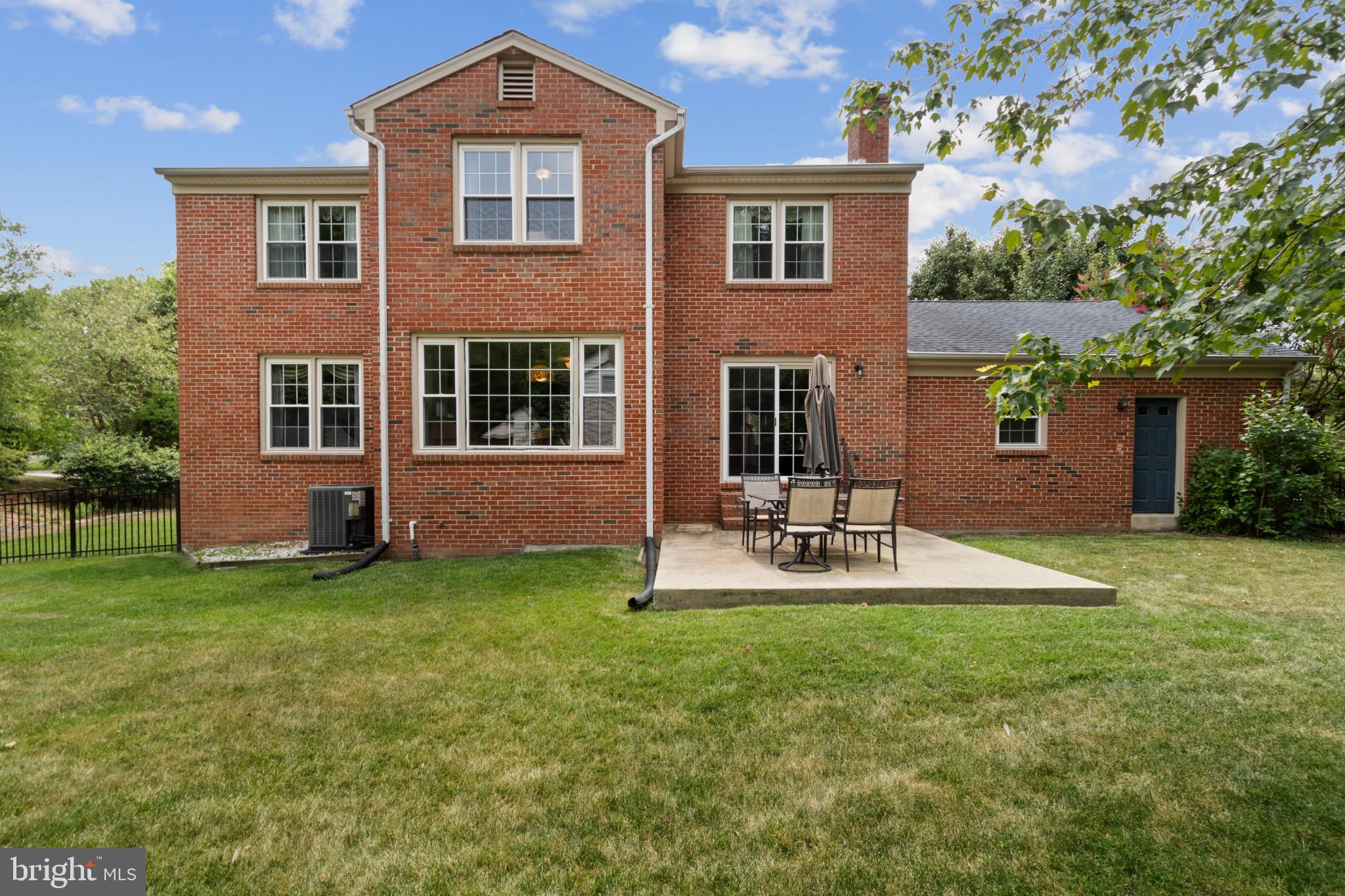 MOUNT VERNON GROVE - Residential