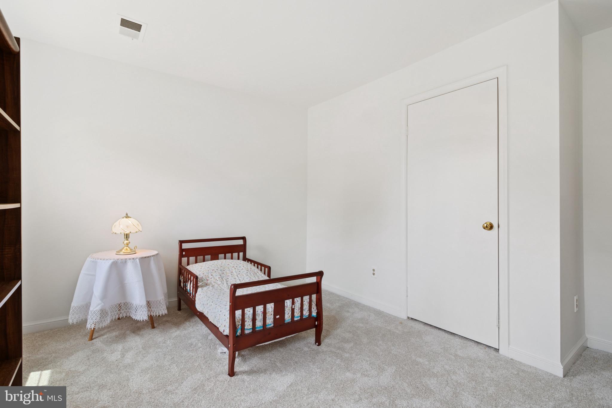 MOUNT VERNON GROVE - Residential