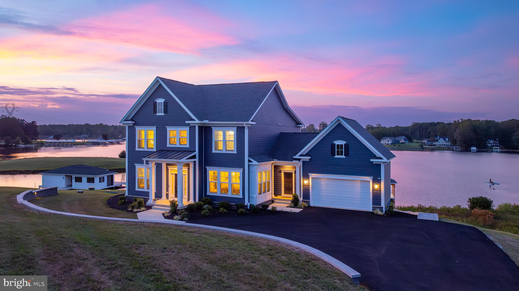 ROCK ISLAND LANDING - Residential