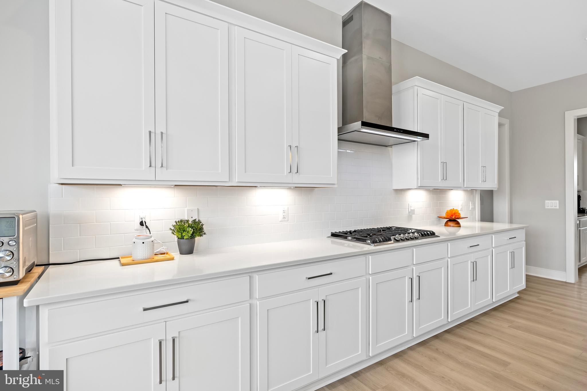 ROCK ISLAND LANDING - Residential