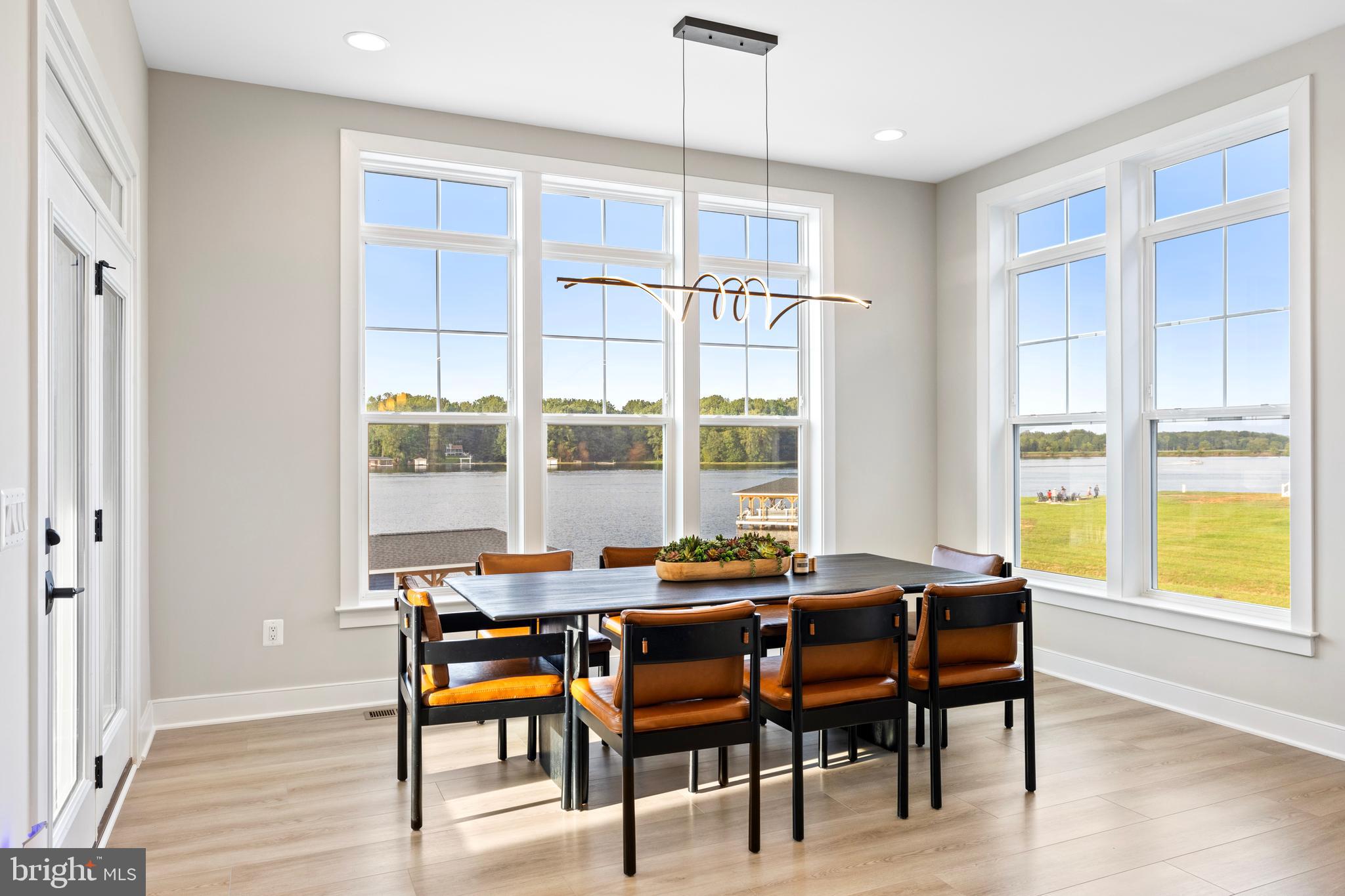 ROCK ISLAND LANDING - Residential