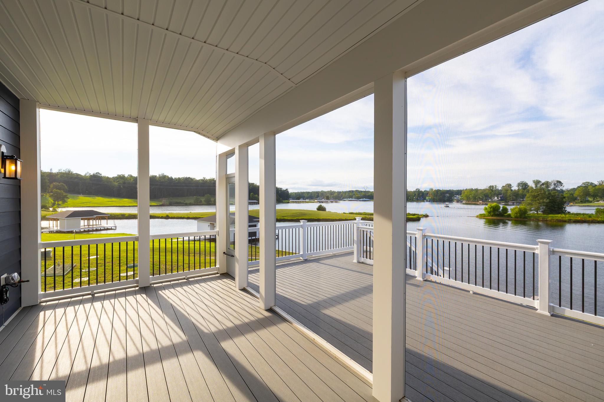 ROCK ISLAND LANDING - Residential